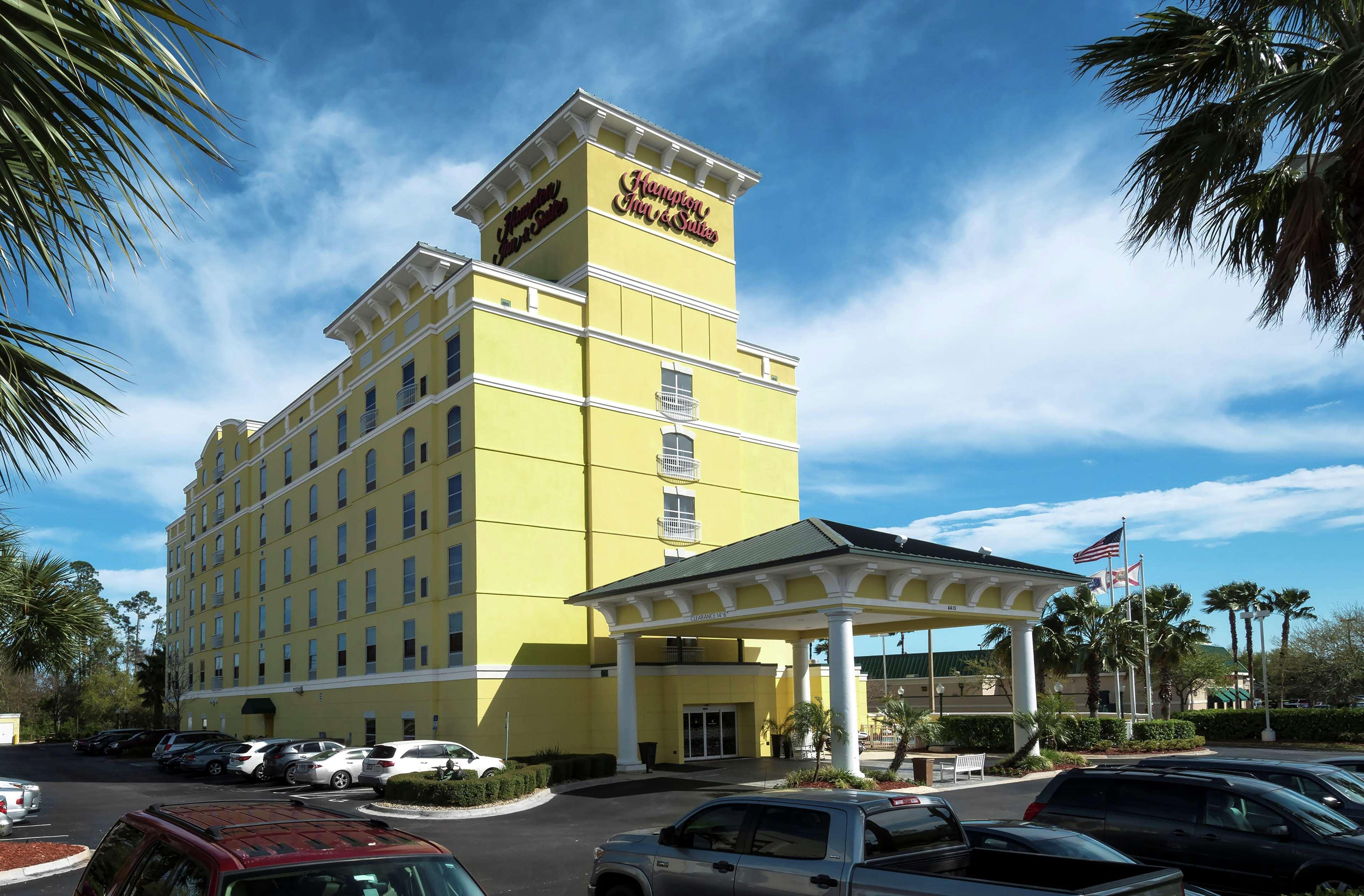 Hampton Inn & Suites Jacksonville Deerwood Park Exterior photo